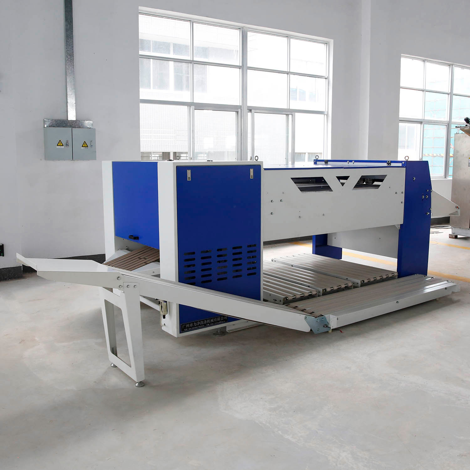 
		广州UG环球视讯智能怎么样
		